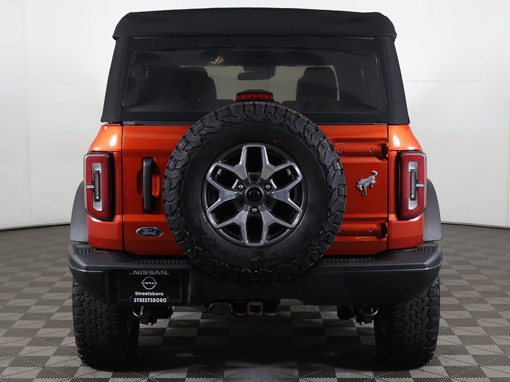 Used 2023 Ford Bronco Badlands image 9