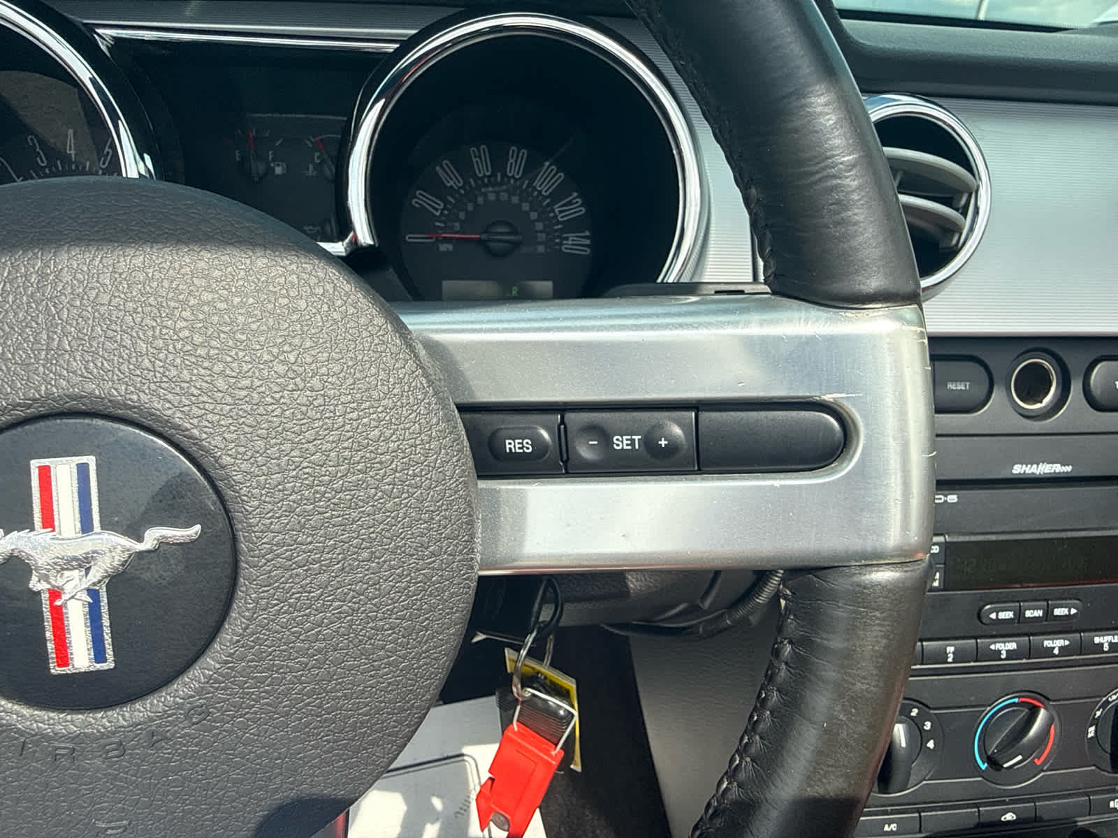 Used 2006 Ford Mustang GT RWD image 16