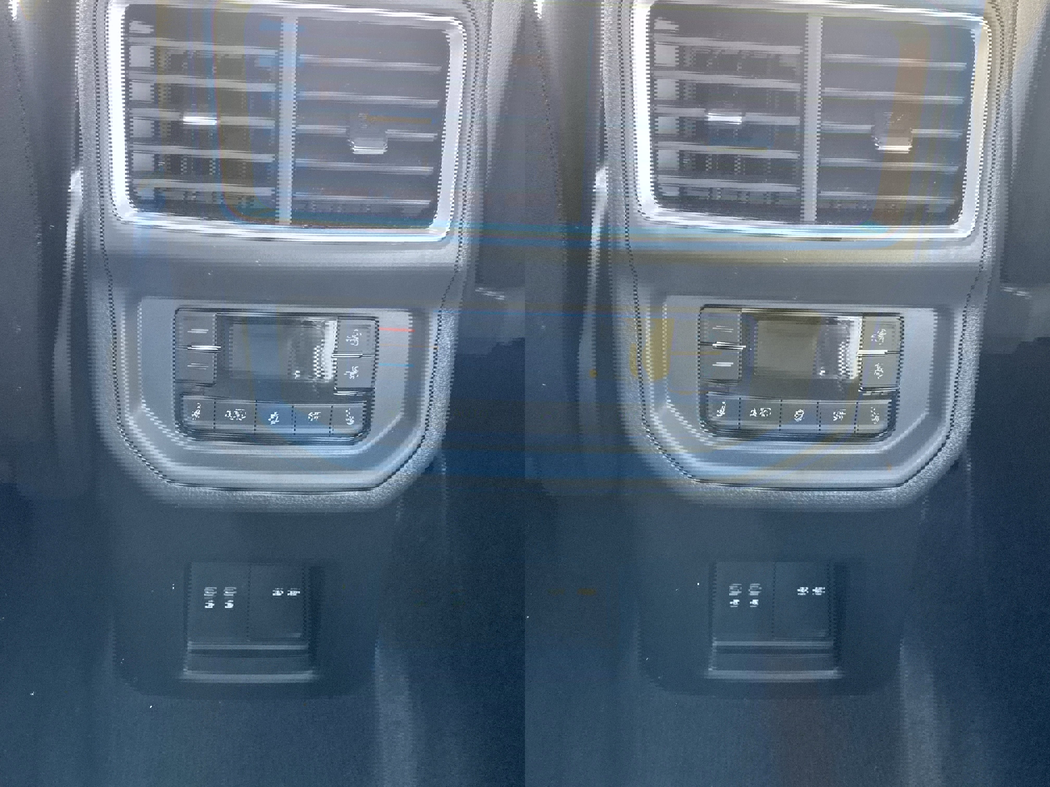 Used 2024 Volkswagen Atlas SEL image 24