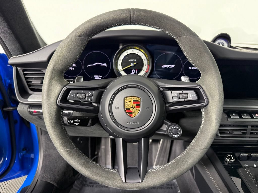 Certified 2022 Porsche 911 GT3 RWD image 27