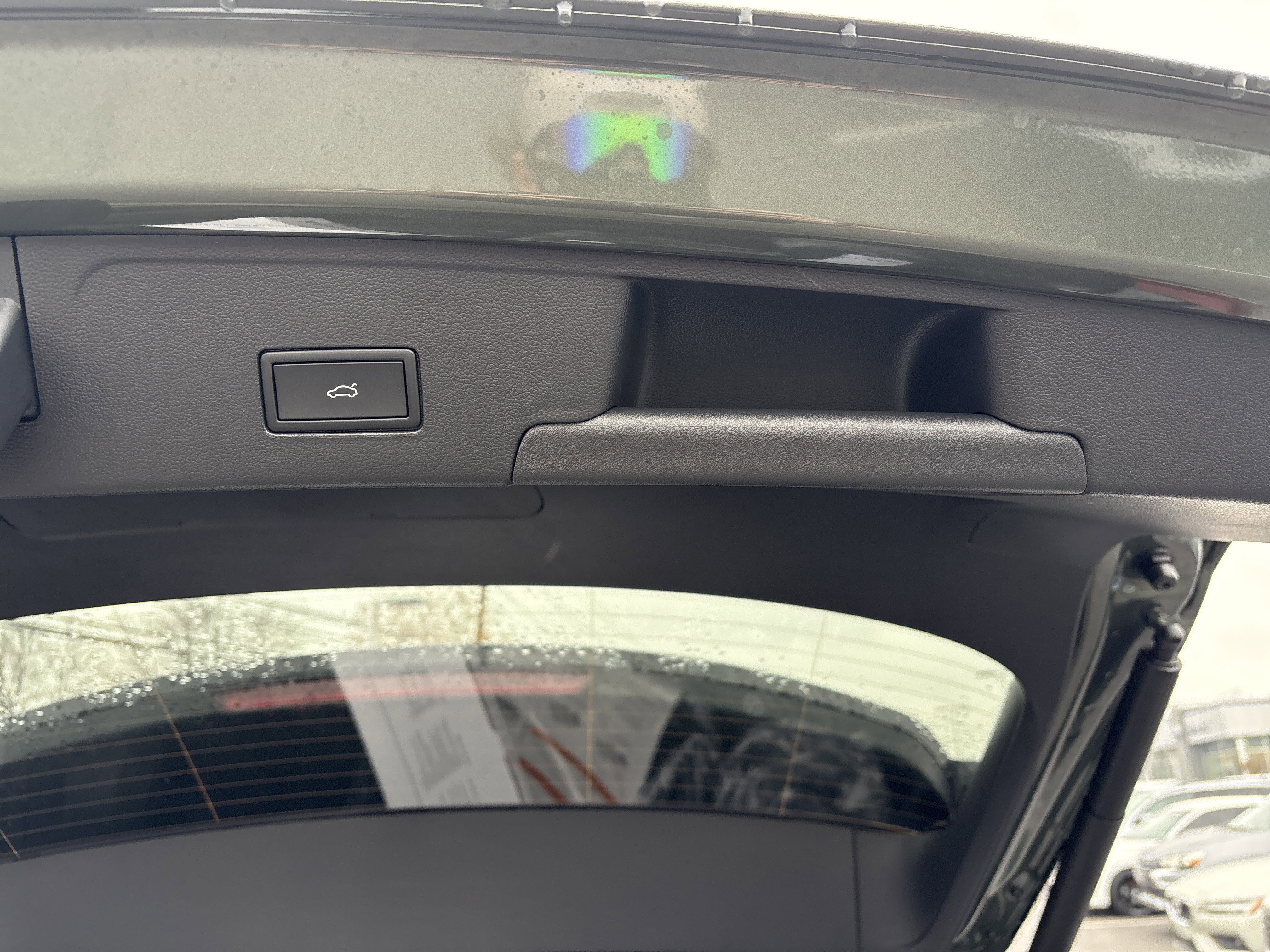 New 2026 Volkswagen Atlas Cross Sport SEL Premium R-Line image 15