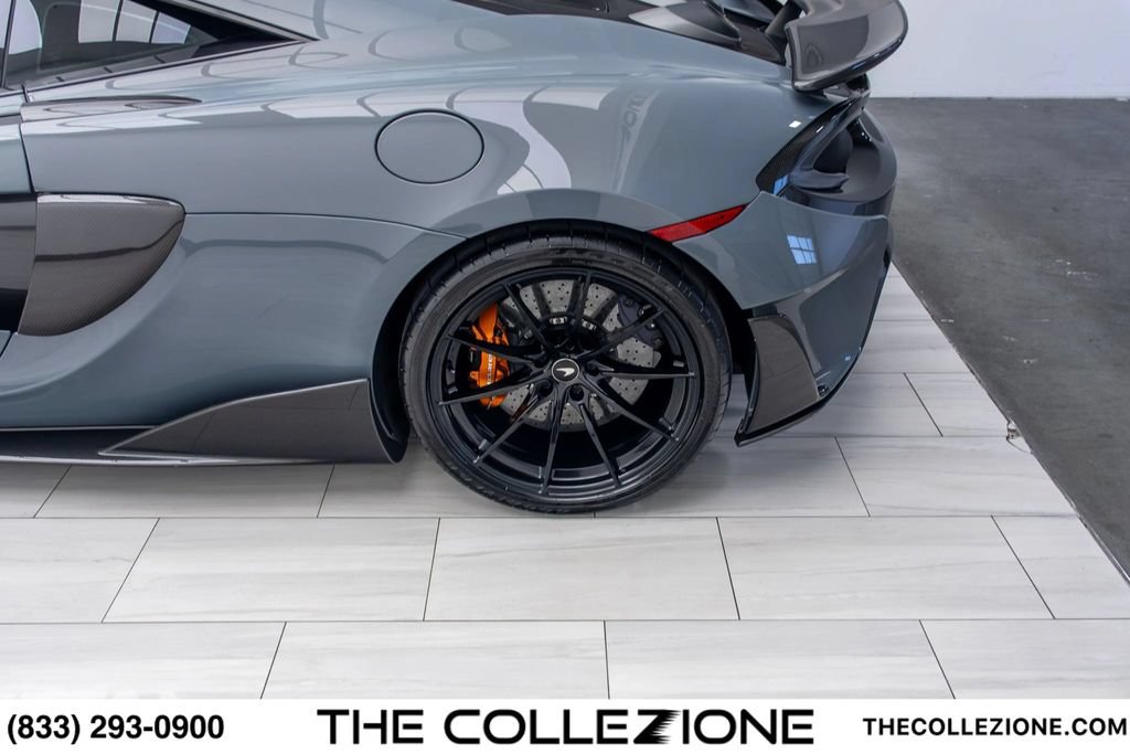 Used 2019 McLaren 600LT RWD image 17
