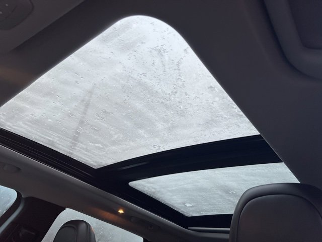 Used 2021 Jeep Cherokee Trailhawk w/ Sun, Sound & Nav Group image 6