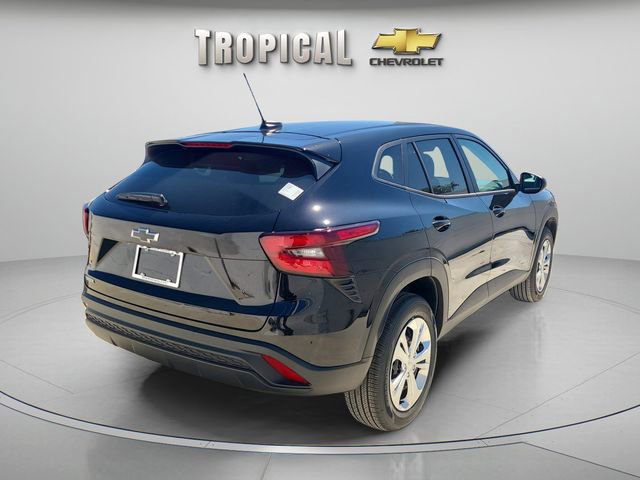 New 2026 Chevrolet Trax LS FWD image 3