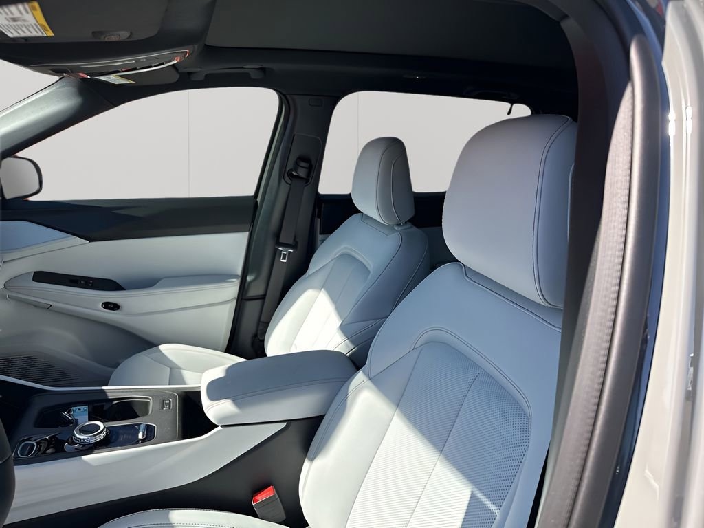 New 2026 Jeep Cherokee Limited AWD/4WD image 29