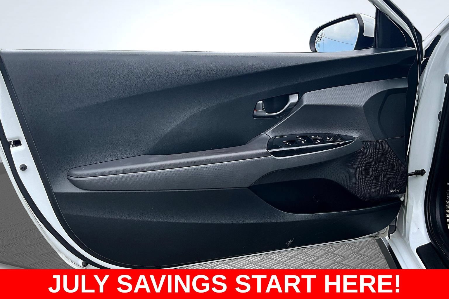 Used 2019 Hyundai Veloster Turbo FWD image 21