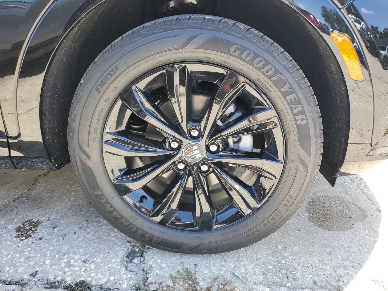 New 2026 Buick Envista Sport Touring w/ Convenience I Package FWD image 6