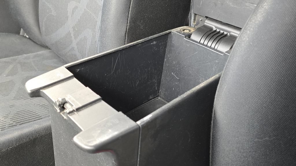Used 2012 Scion xB FWD image 32