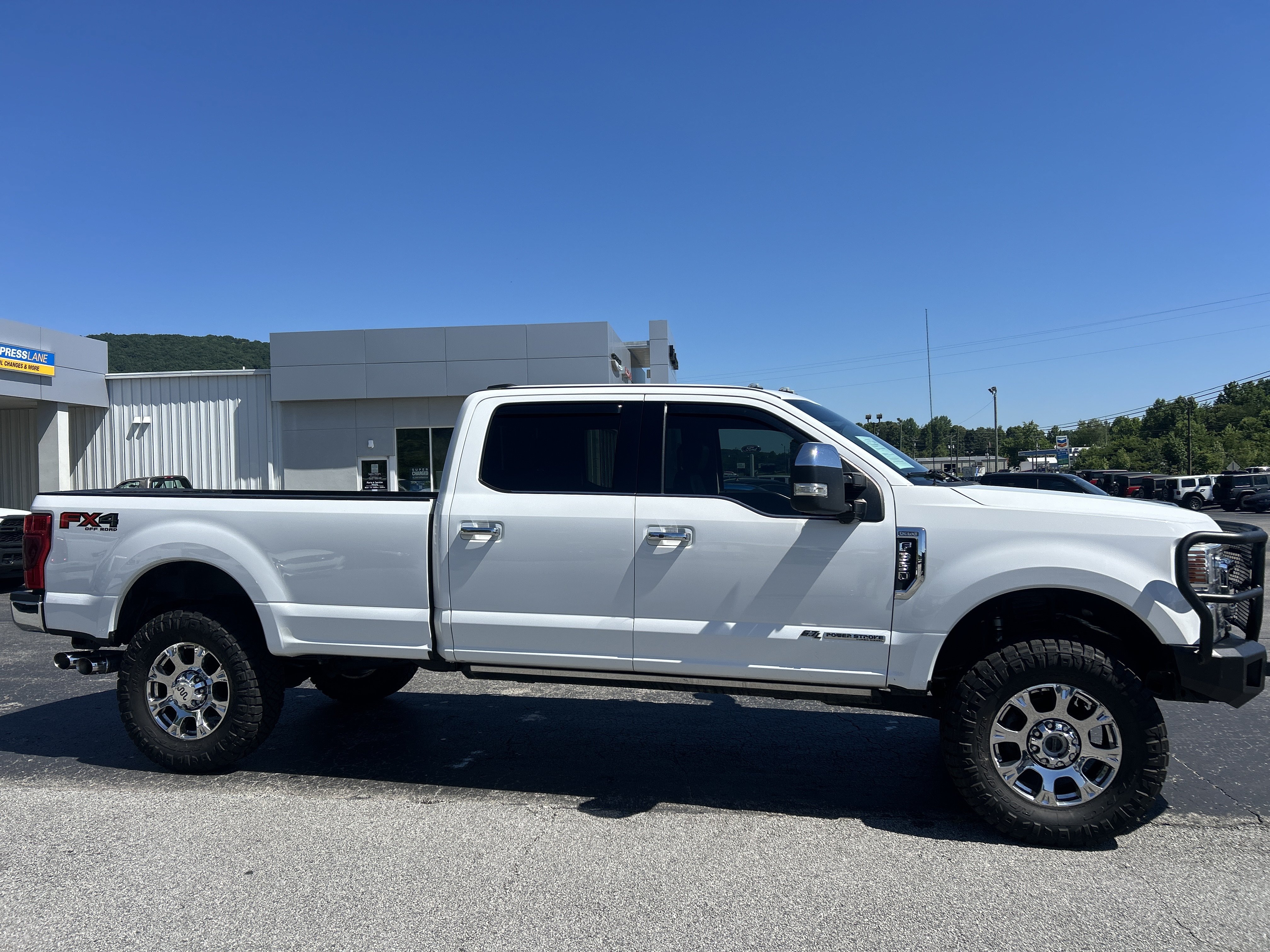 Used 2021 Ford F350 King Ranch w/ King Ranch Ultimate Package AWD/4WD image 12