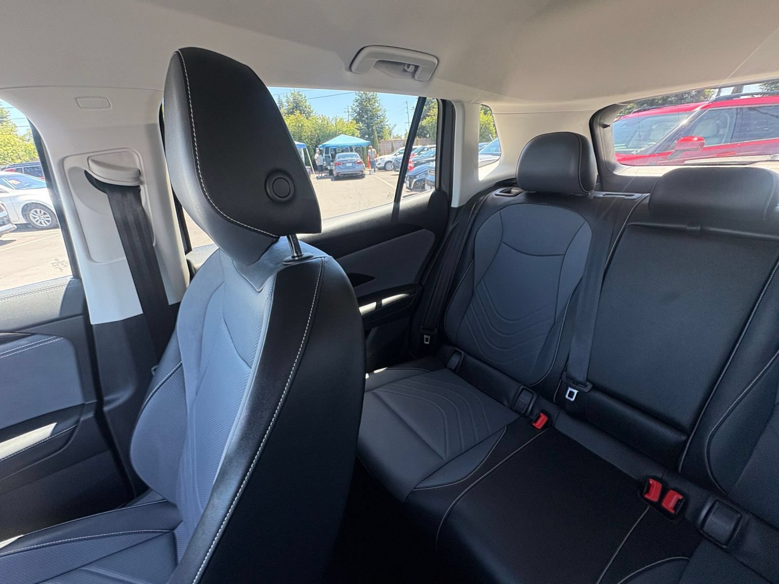 Used 2026 Volkswagen Tiguan SE FWD image 41