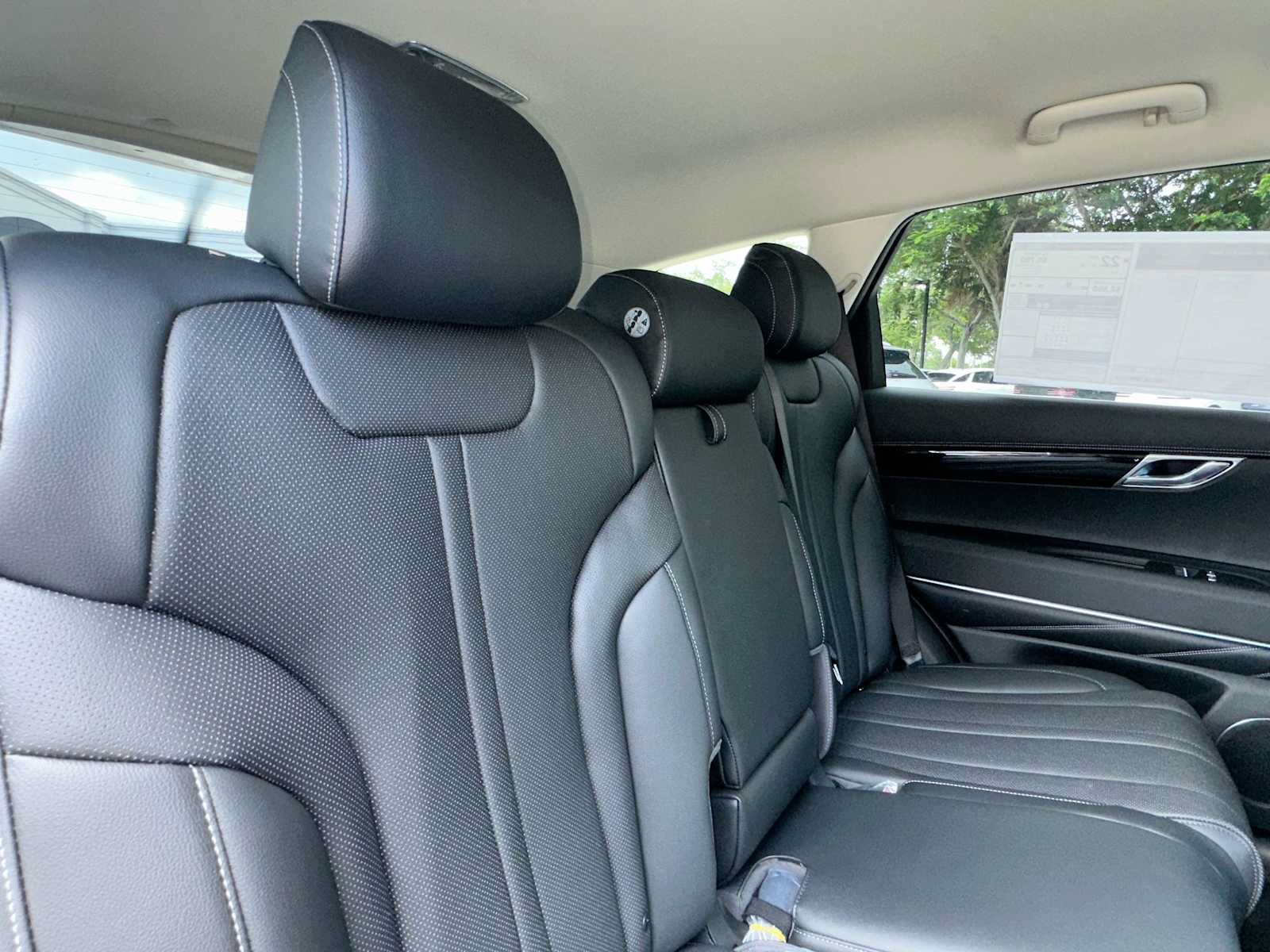 New 2026 Genesis GV80 2.5T RWD image 26