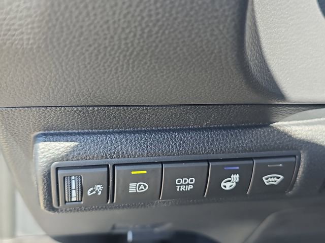 Used 2025 Toyota Corolla Premium image 25