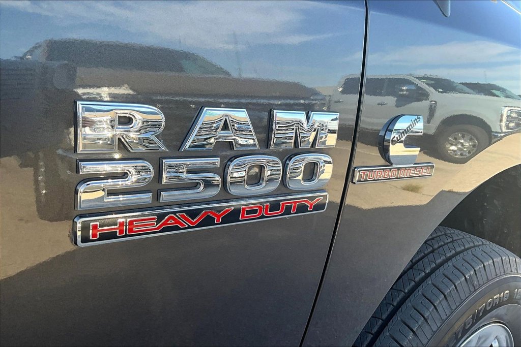Used 2016 RAM 2500 Tradesman w/ Chrome Appearance Group AWD/4WD image 34
