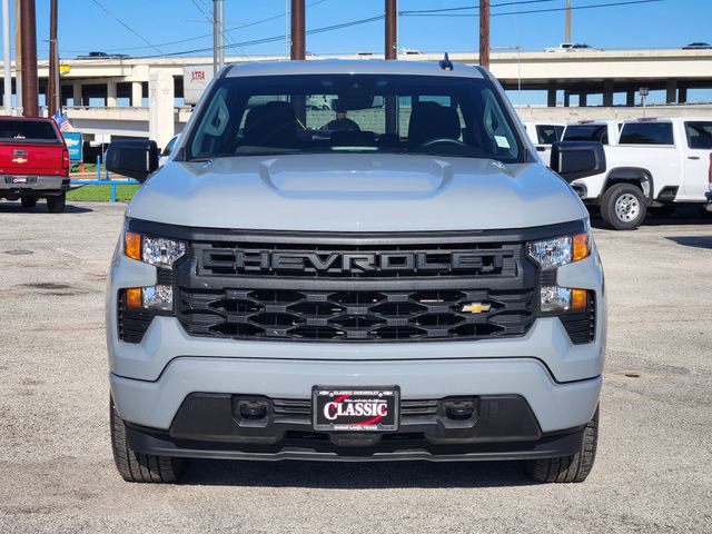 Used 2024 Chevrolet Silverado 1500 Custom image 2