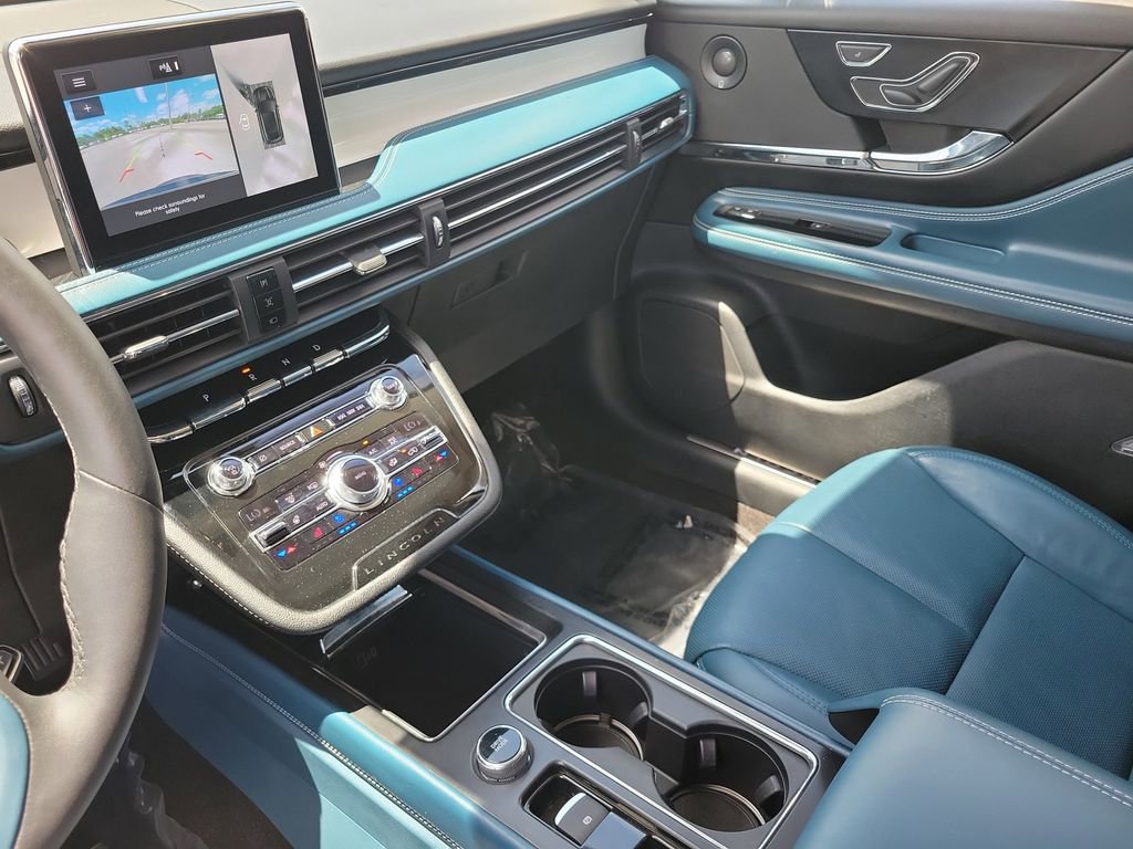 Certified 2020 Lincoln Corsair Reserve w/ Equipment Group 201A image 32