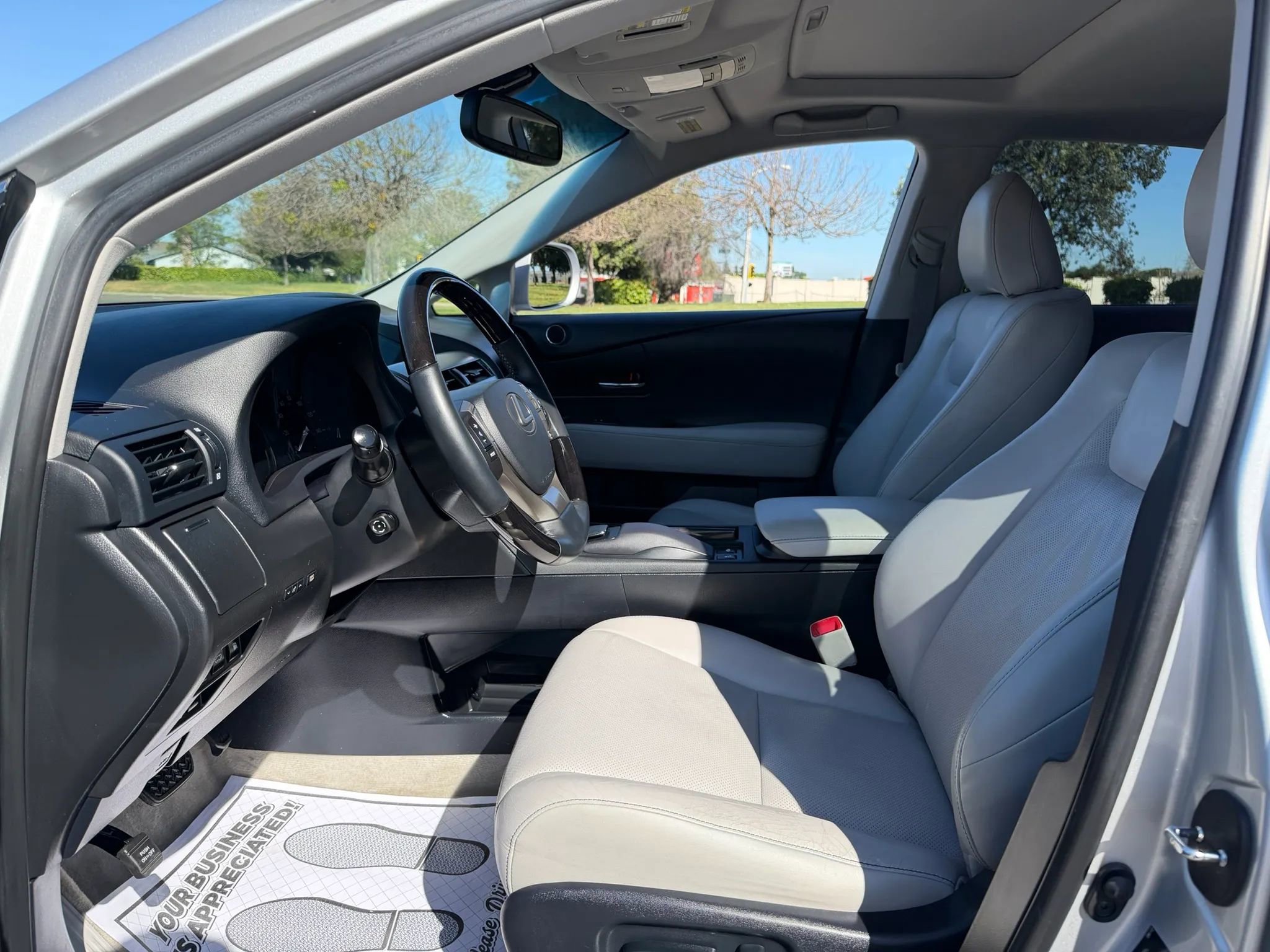 Used 2013 Lexus RX 450h FWD w/ Navigation Pkg image 12