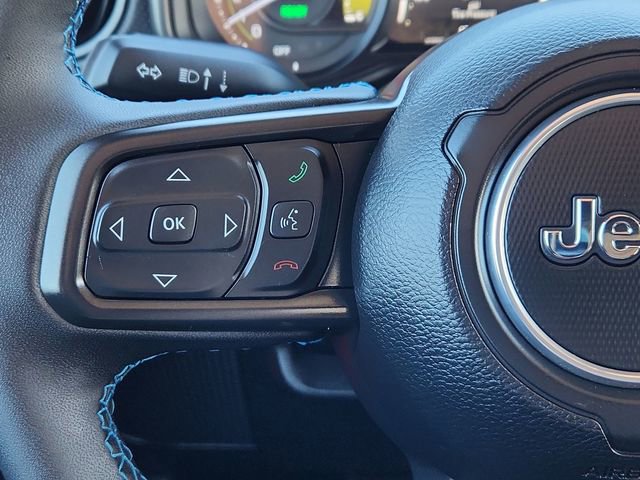 Used 2025 Jeep Wrangler Unlimited Rubicon 4xe image 35