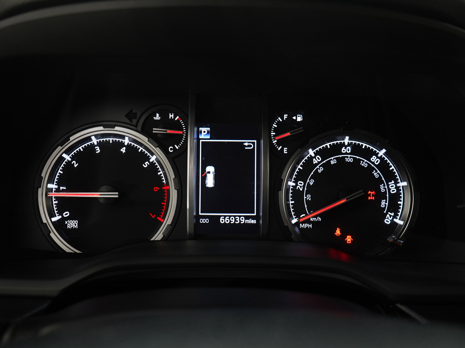 Used 2020 Toyota 4Runner TRD Off-Road Premium AWD/4WD image 28