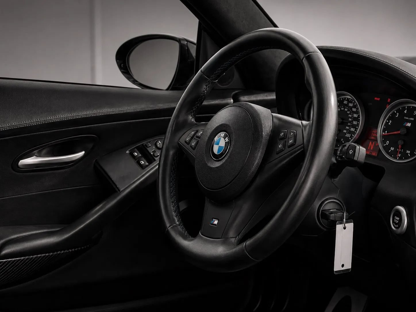 Used 2006 BMW M6 Coupe RWD image 16