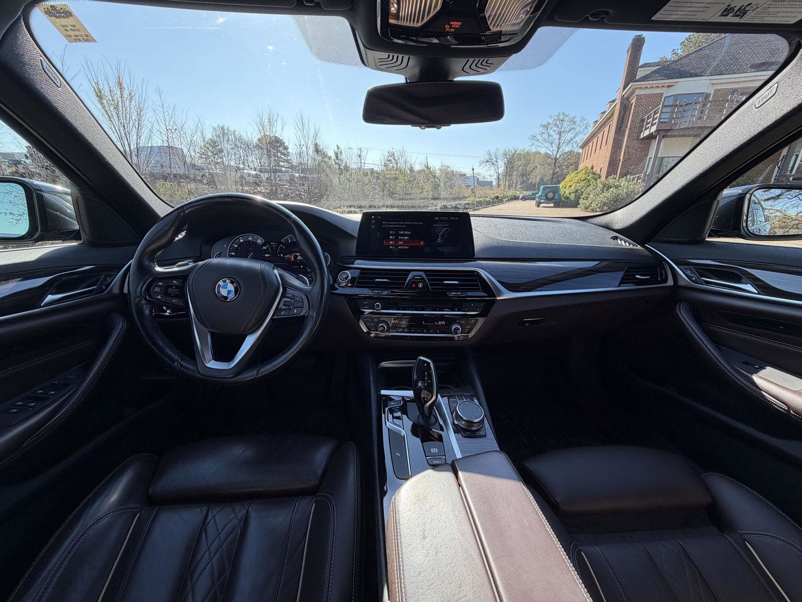 Used 2018 BMW 540i image 10