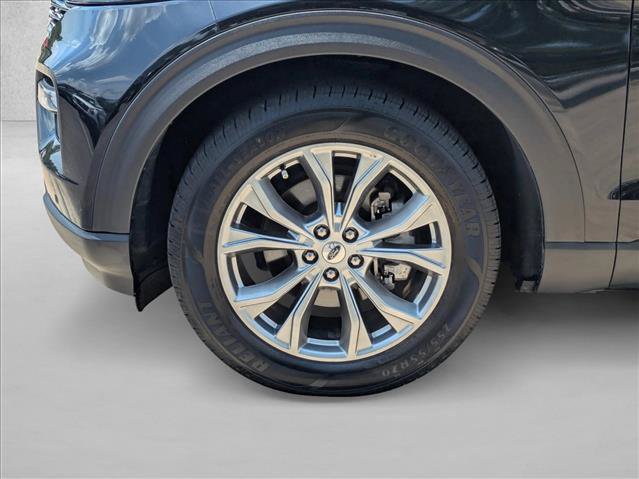 Used 2023 Ford Explorer Limited w/ Equipment Group 301A RWD image 24