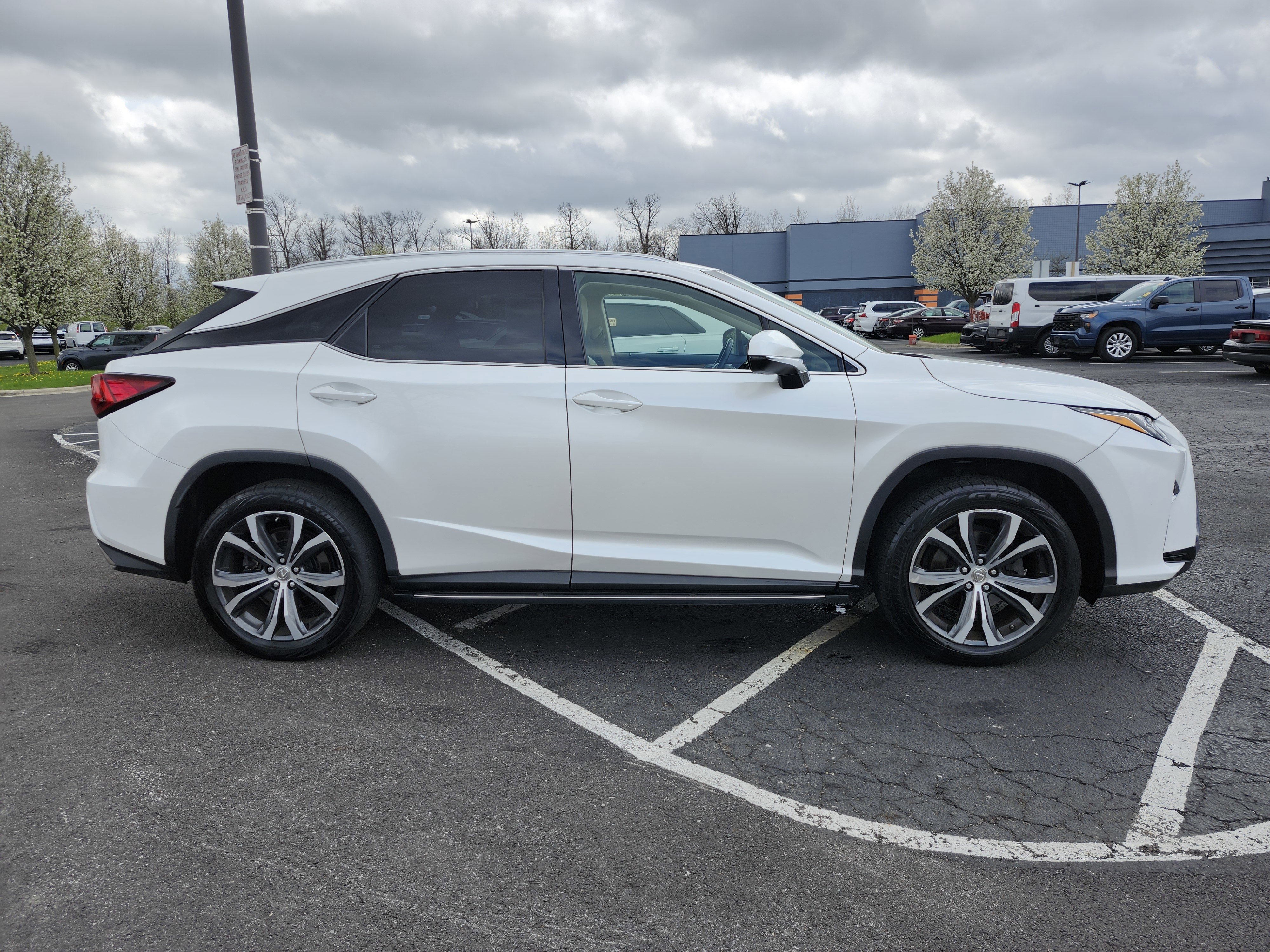 Used 2017 Lexus RX 350 AWD w/ Premium Package image 20
