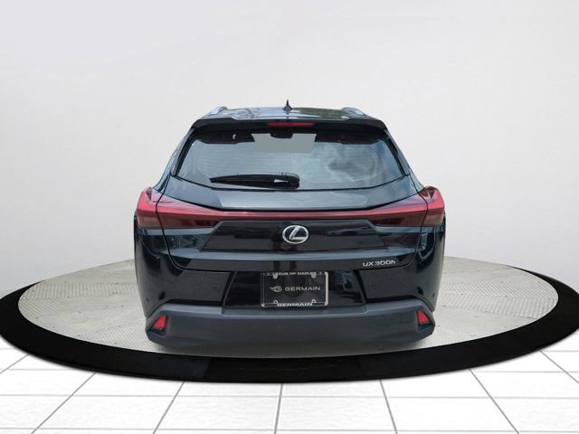 Used 2025 Lexus UX 300h FWD image 4