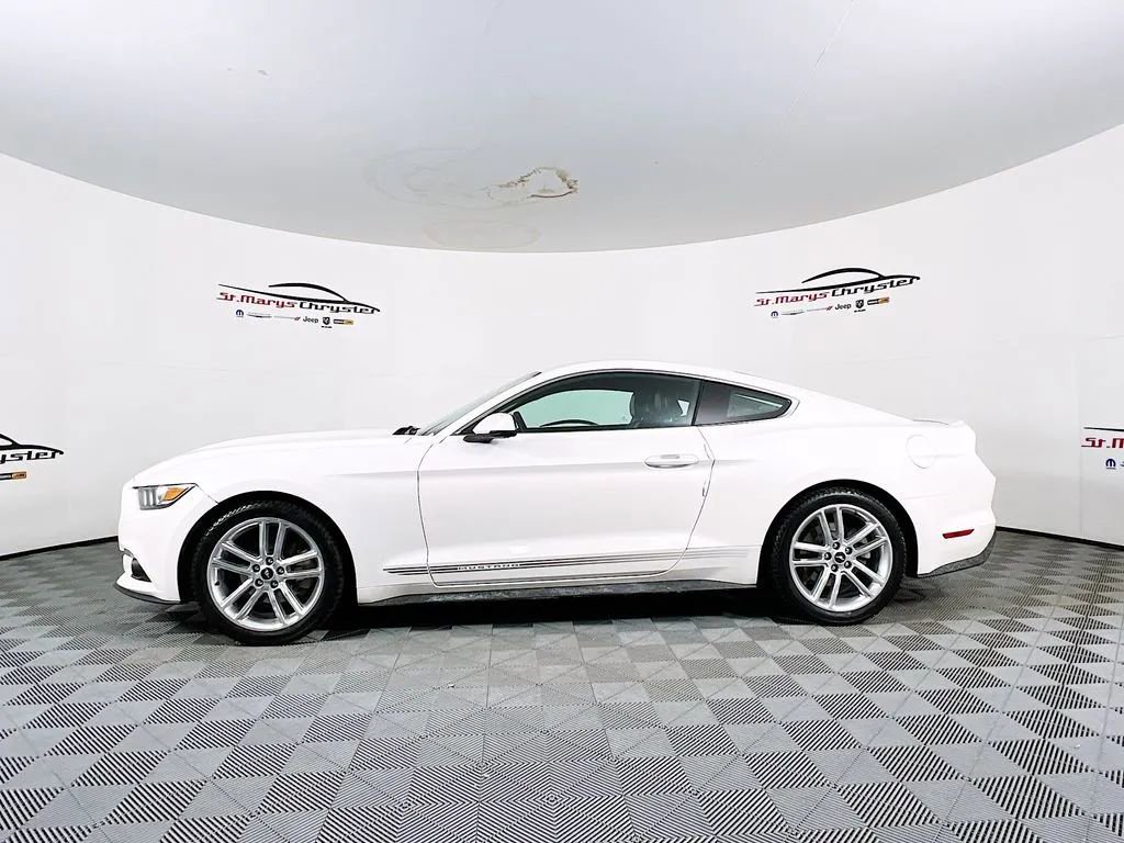 Used 2017 Ford Mustang Premium w/ Equipment Group 201A image 5
