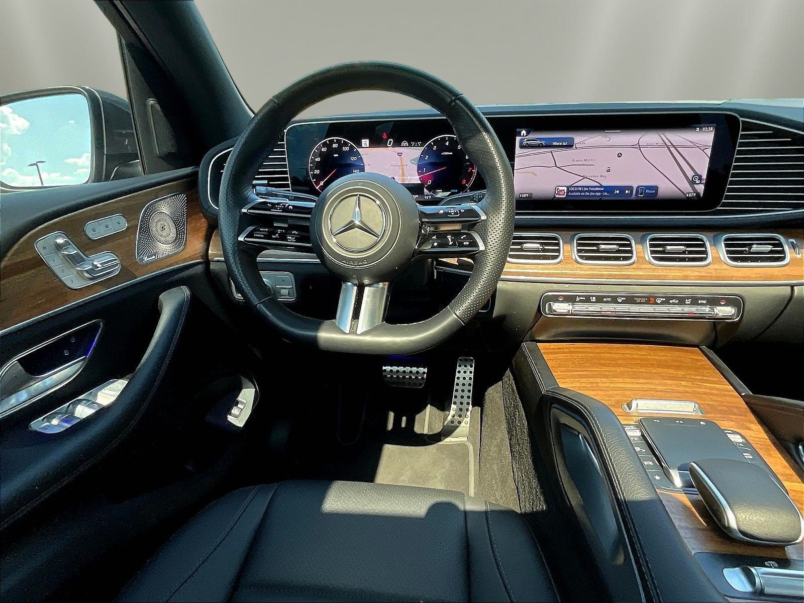 Certified 2024 Mercedes-Benz GLS 450 4MATIC image 10