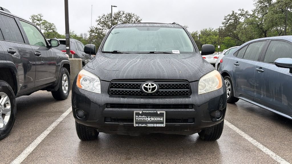 Used 2008 Toyota RAV4 2WD image 2