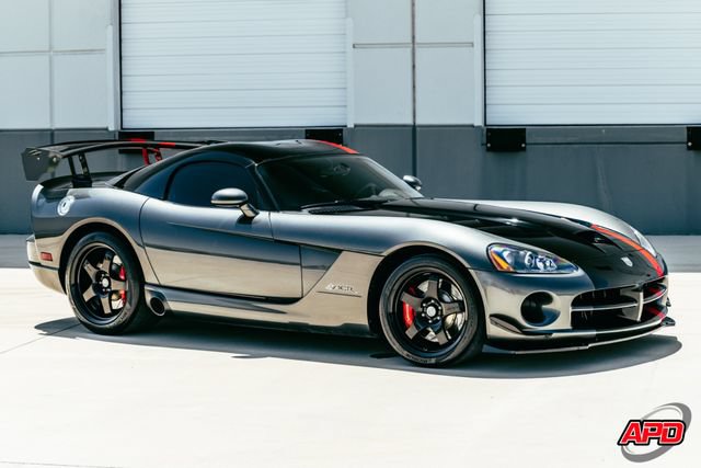 Used 2010 Dodge Viper ACR RWD image 40