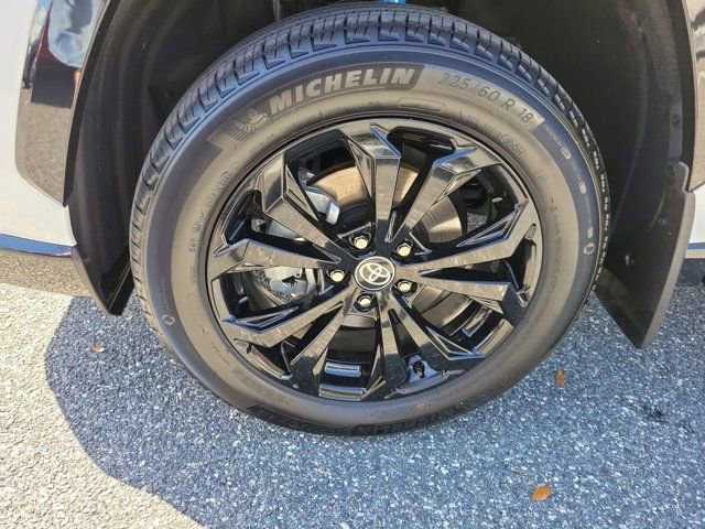 Used 2023 Toyota RAV4 XSE image 17