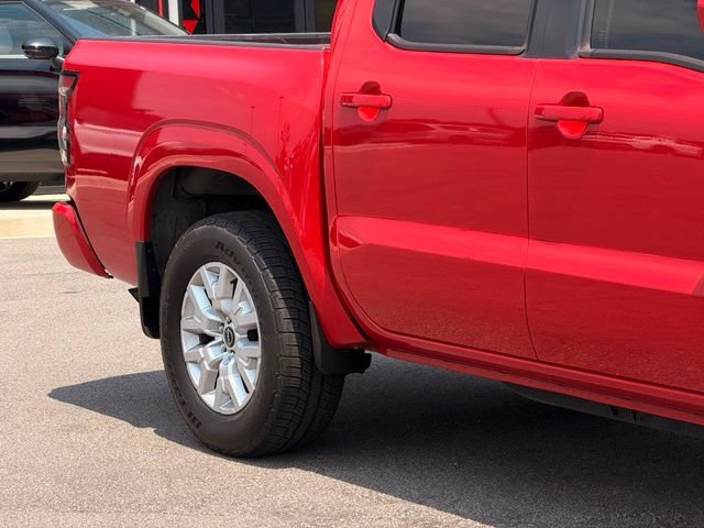Used 2022 Nissan Frontier SV w/ Technology Package RWD image 4