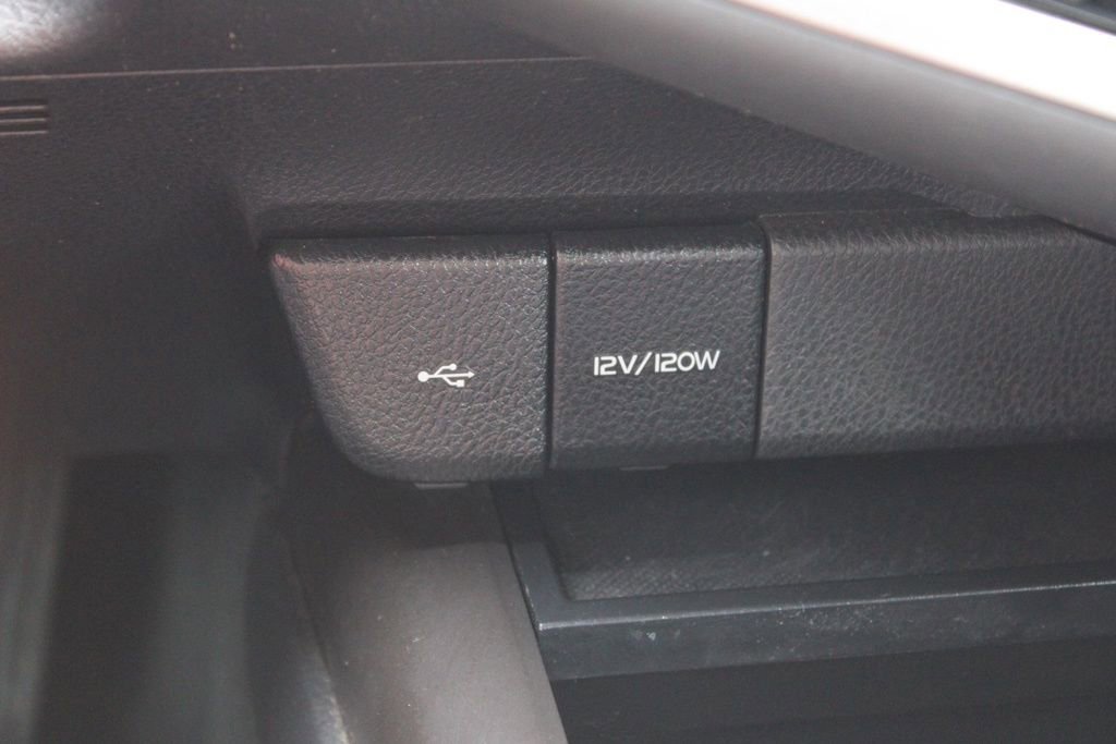 Used 2021 Toyota Camry SE w/ Blackout Package (TMS) image 36