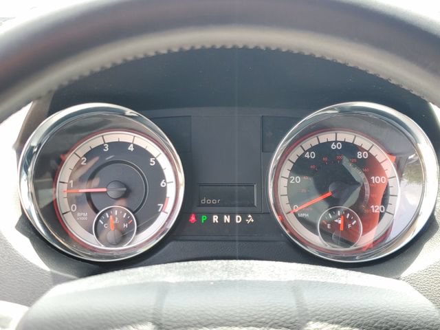 Used 2020 Dodge Grand Caravan SE FWD image 19