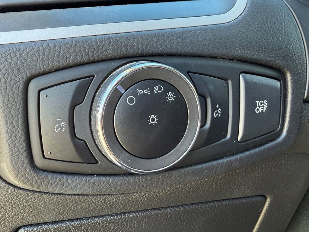 Used 2024 Ford Edge SEL image 20