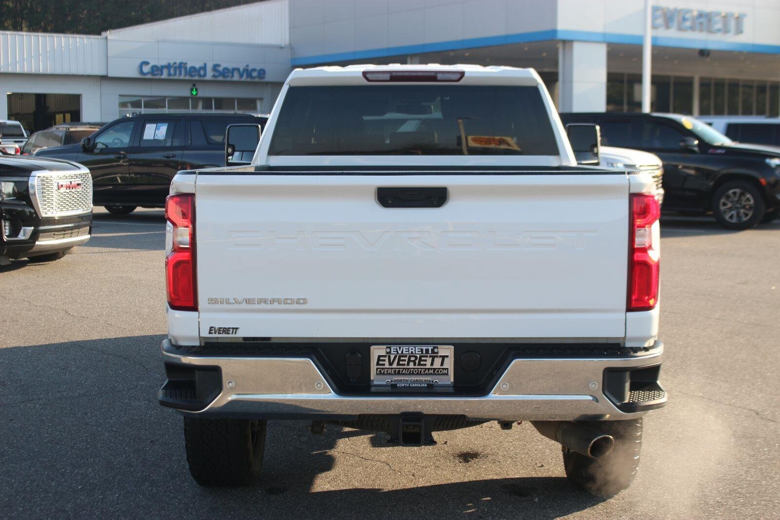 Used 2020 Chevrolet Silverado 2500 LTZ w/ Safety Package AWD/4WD image 6