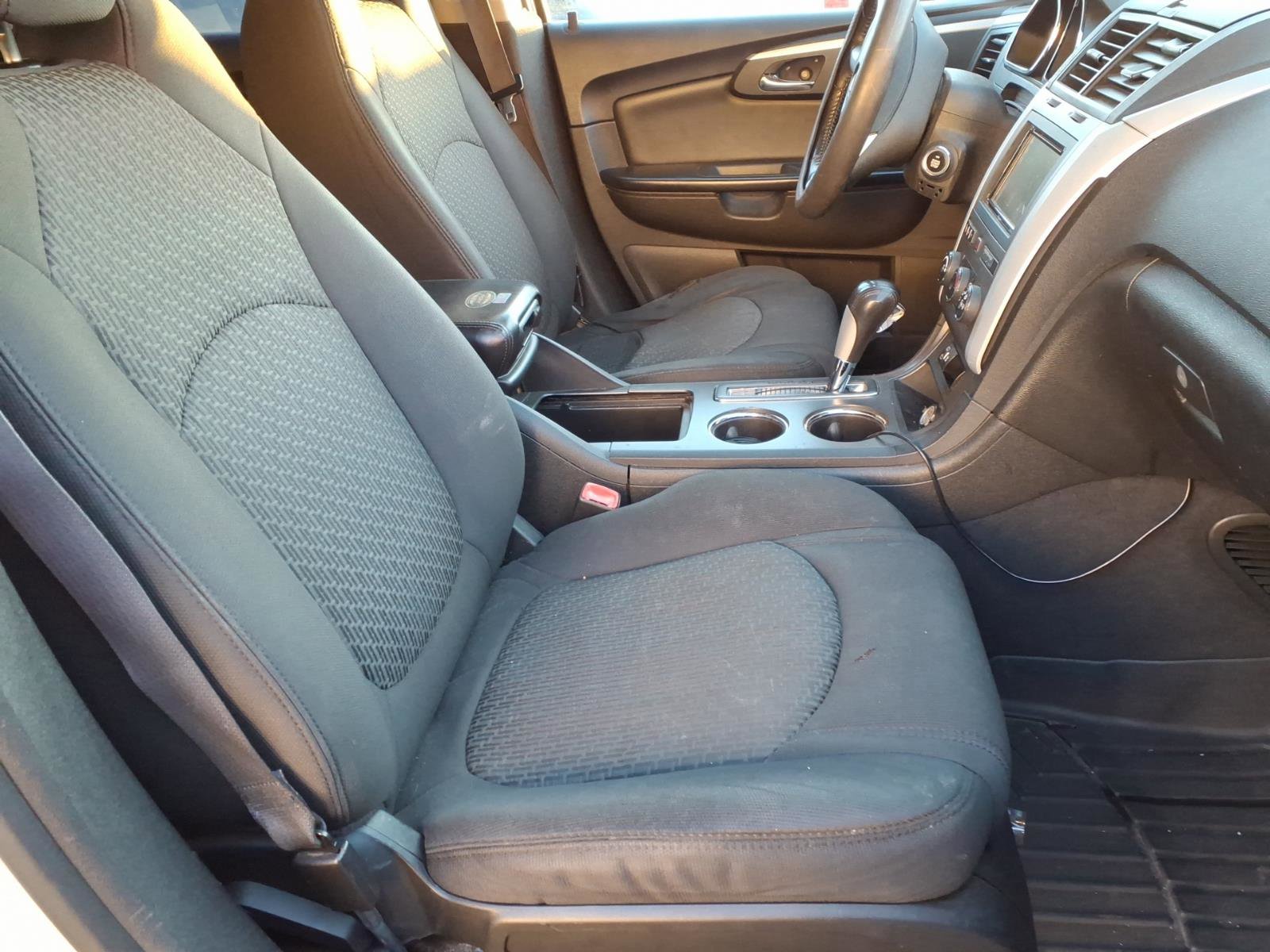 Used 2009 Chevrolet Traverse LT image 10