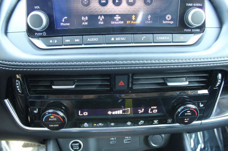Used 2023 Nissan Rogue SL AWD/4WD image 15