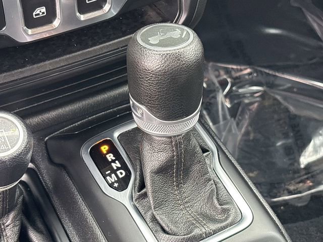 Certified 2020 Jeep Wrangler Sport AWD/4WD image 28