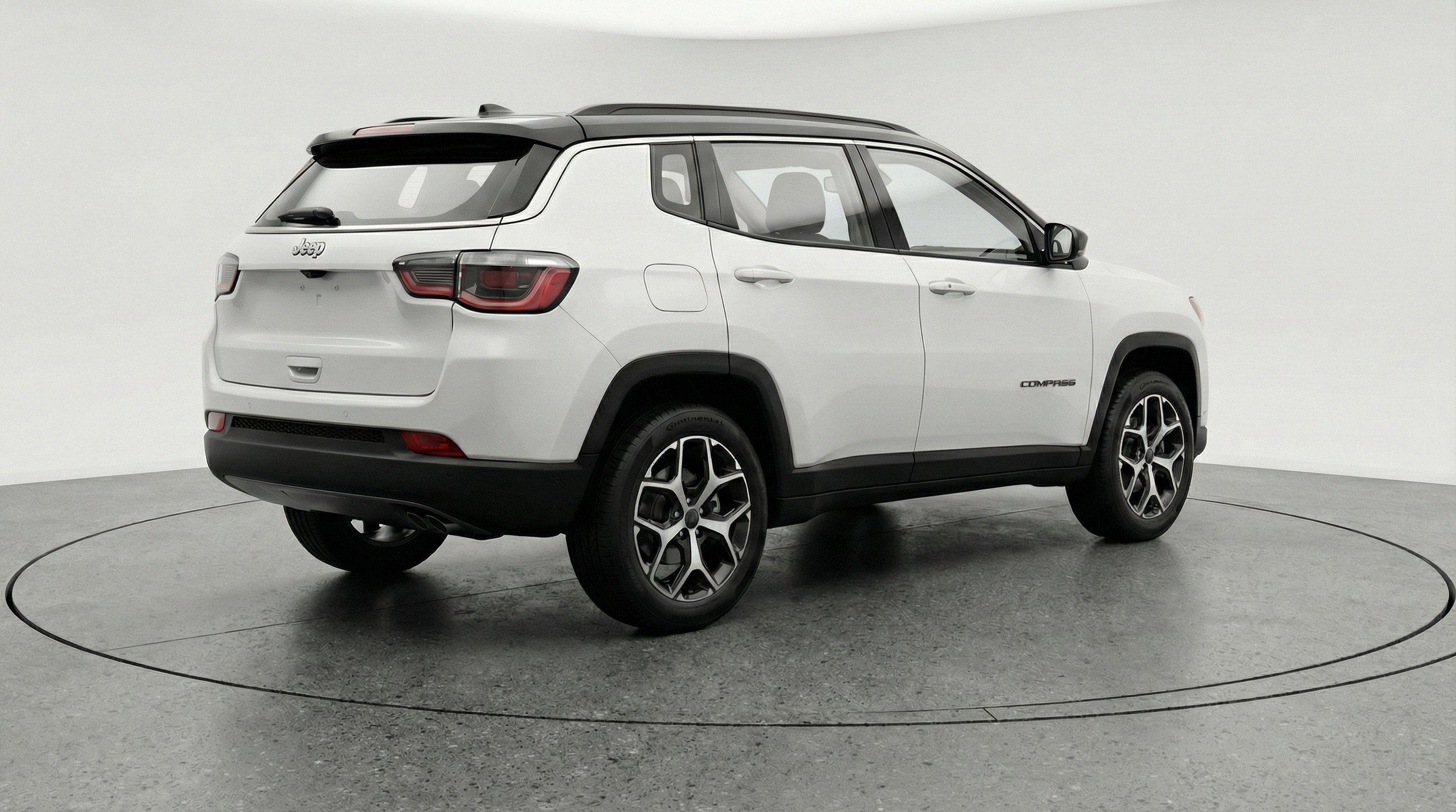 Used 2025 Jeep Compass Limited AWD/4WD image 9