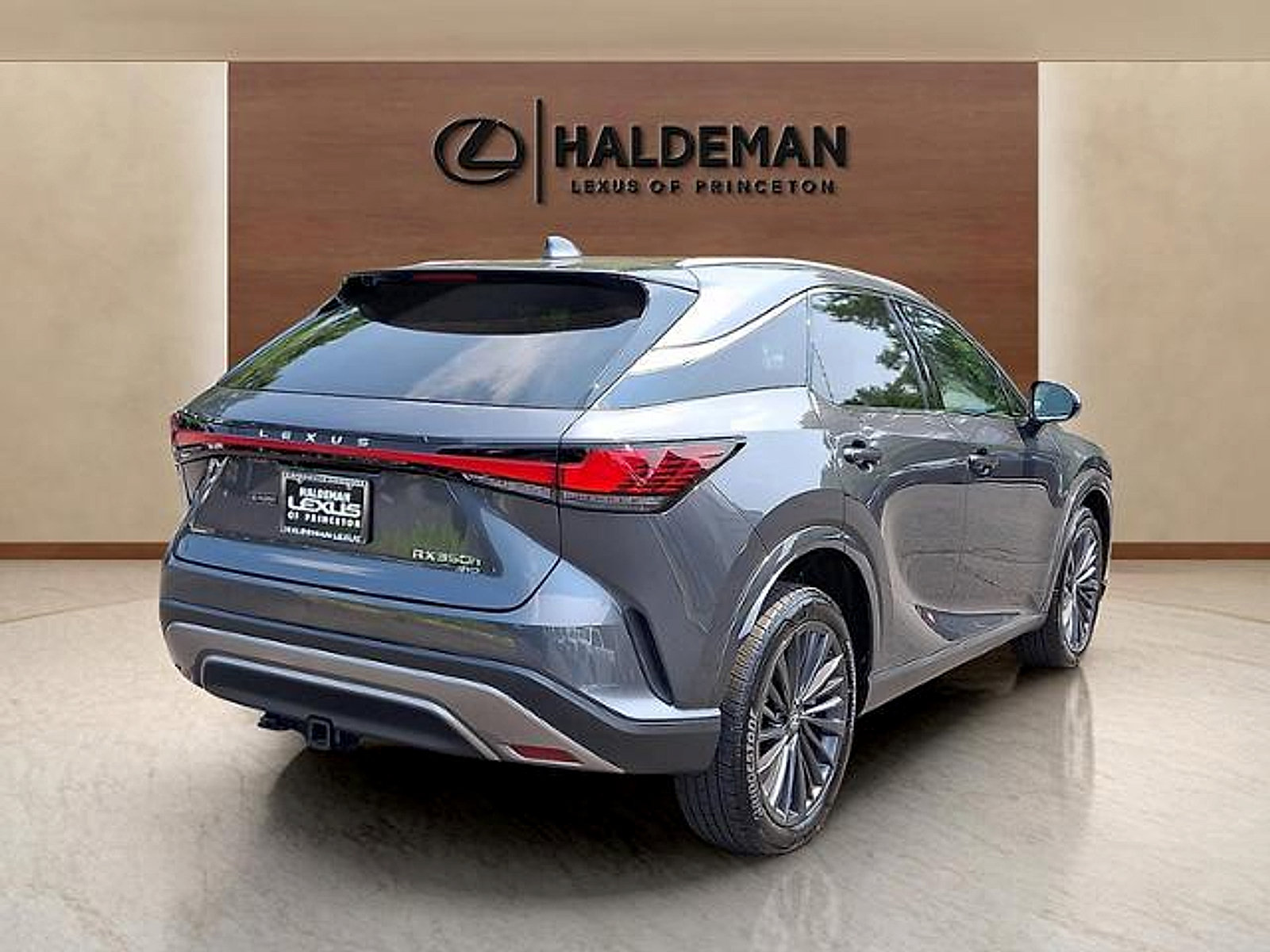 Used 2026 Lexus RX 350h AWD/4WD image 6