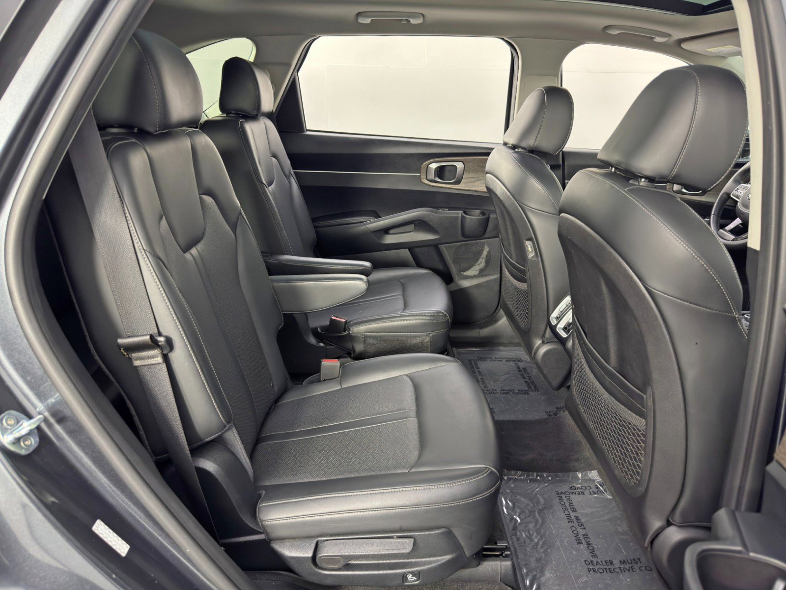 Used 2021 Kia Sorento EX w/ Panoramic Sunroof Package image 38