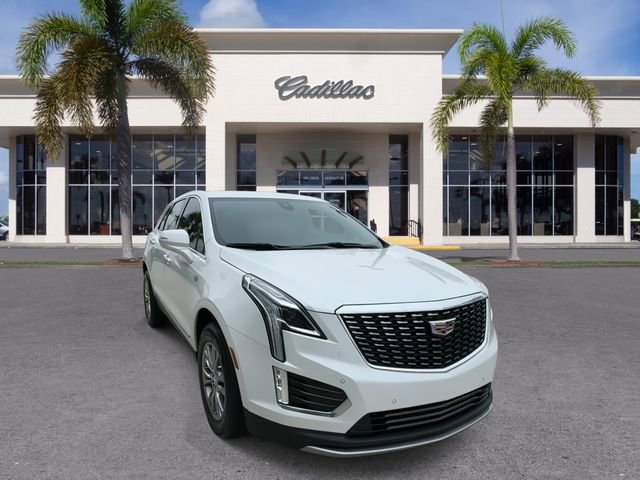 Certified 2023 Cadillac XT5 Premium Luxury image 3