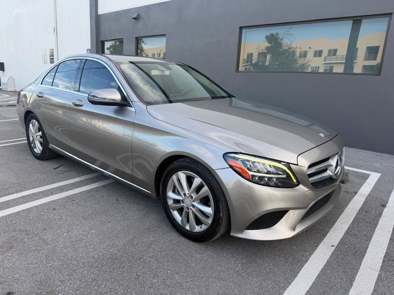 Used 2019 Mercedes-Benz C 300 Sedan image 2