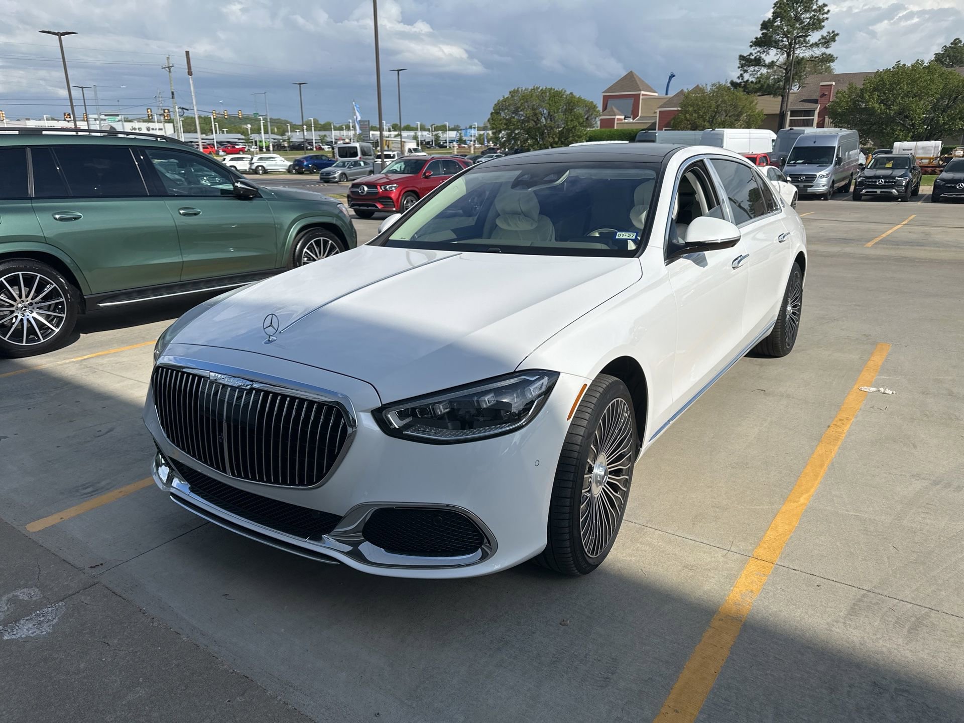 Used 2025 Mercedes-Benz Maybach S 580 4MATIC video 1