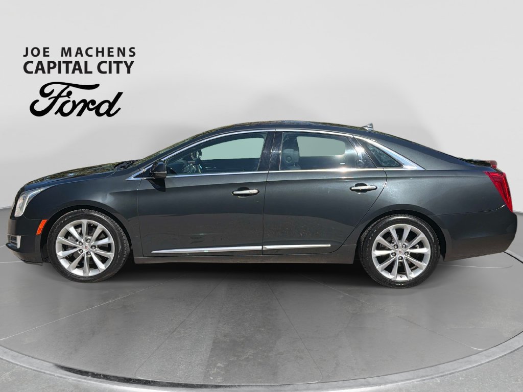 Used 2013 Cadillac XTS Luxury FWD image 8
