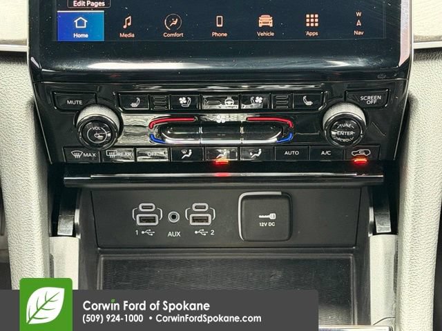 Used 2024 Jeep Grand Cherokee L Limited w/ Luxury Tech Group II AWD/4WD image 33