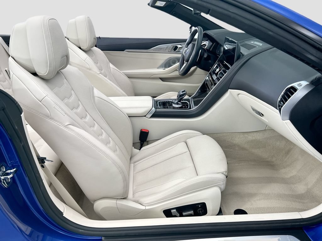 Used 2023 BMW M850i xDrive Convertible w/ M Carbon Exterior Package AWD/4WD image 26