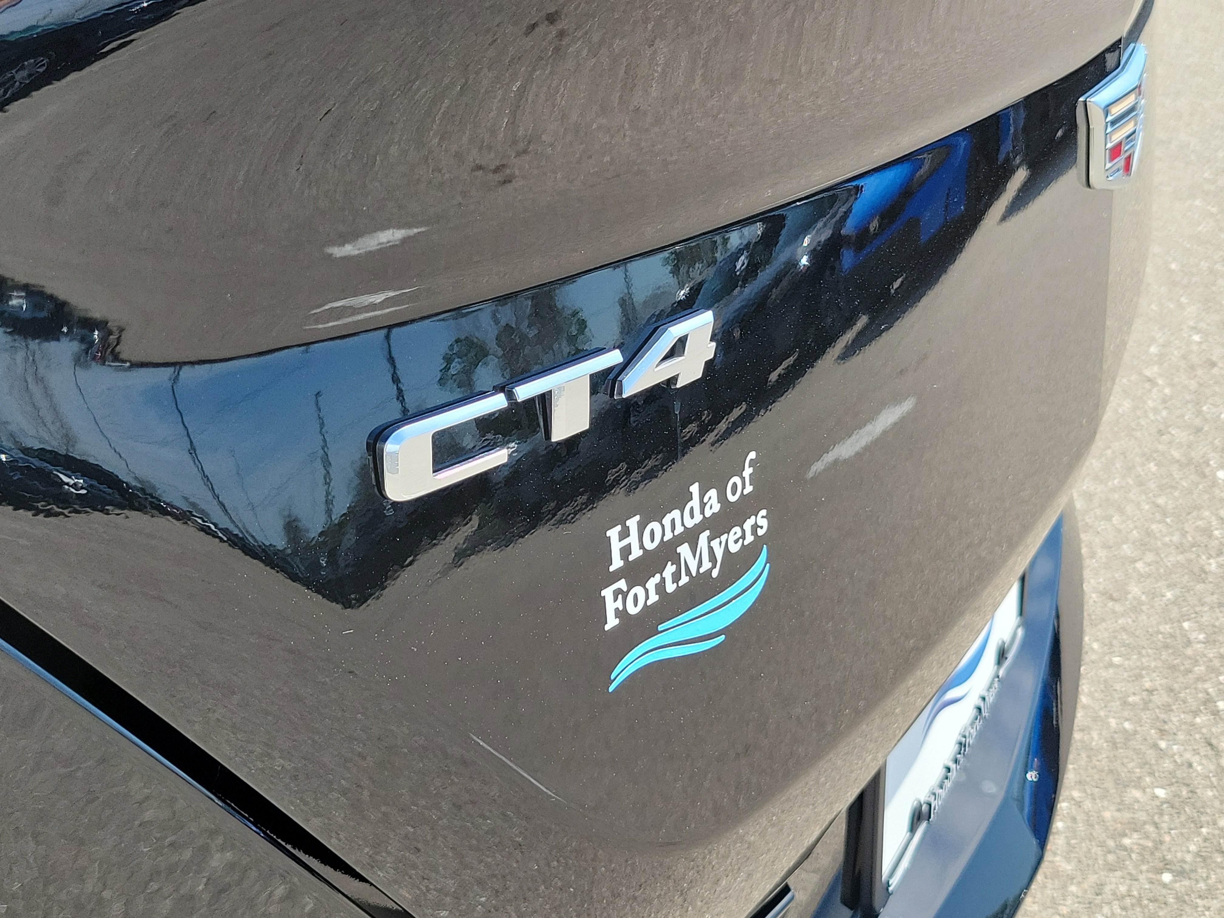 Used 2025 Cadillac CT4 Premium Luxury image 12